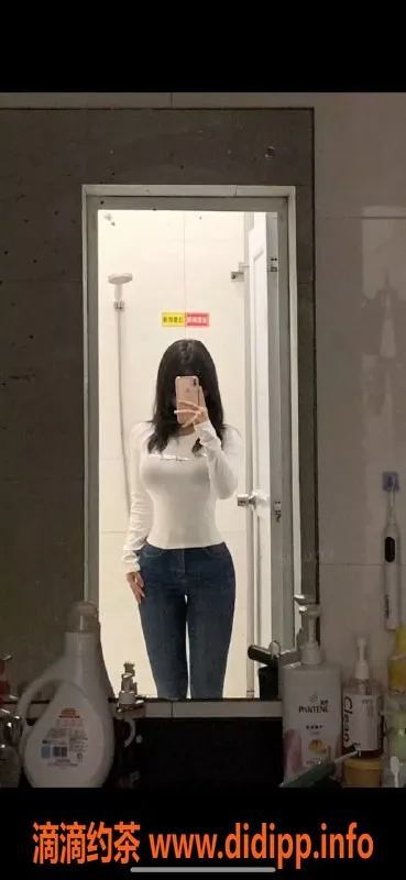 惠州楼凤资源信息,惠州小艺兼职，700起，多种服务可选！