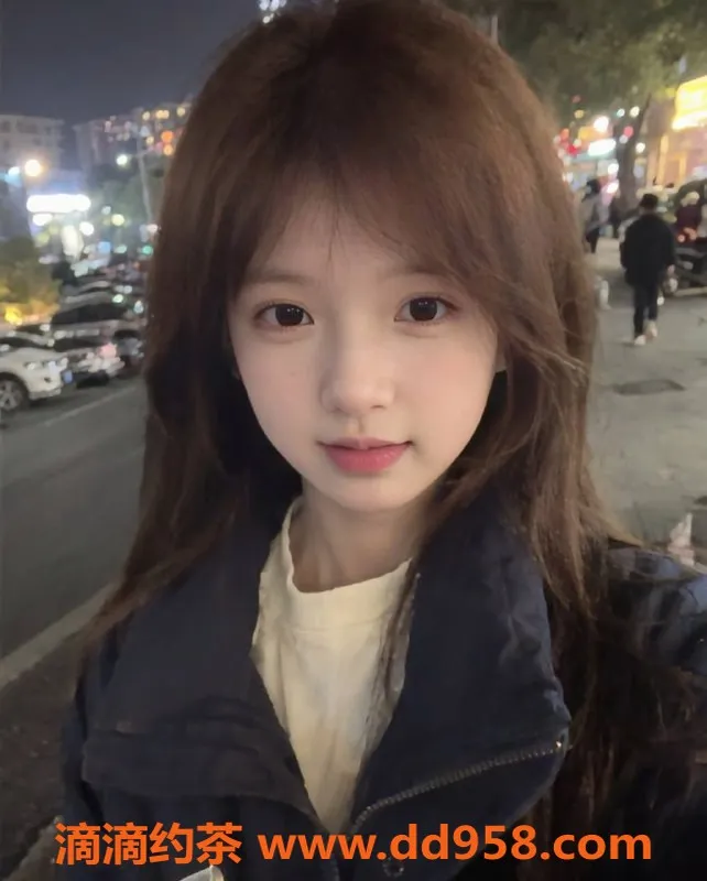 嘉兴上门服务资源信息,嘉兴18岁在校生团团，身高162体重85，视频服务