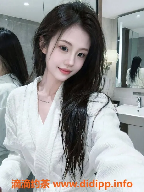 成都楼凤-武侯区嫩妹浅浅，颜值高身材棒，7P服务超诱人