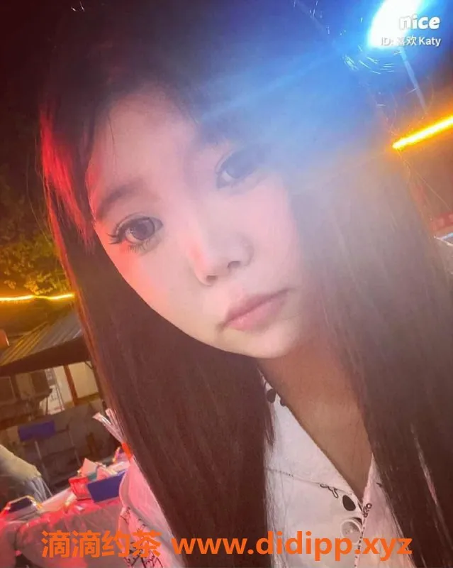 成都楼凤-武侯区蜜桃，身材娇小，服务超赞