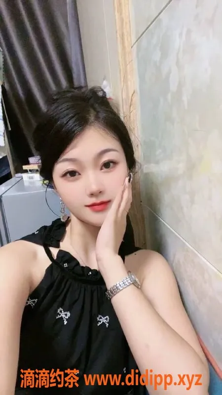 东莞楼凤-长安笑笑，700元双向服务，尽享快乐时光