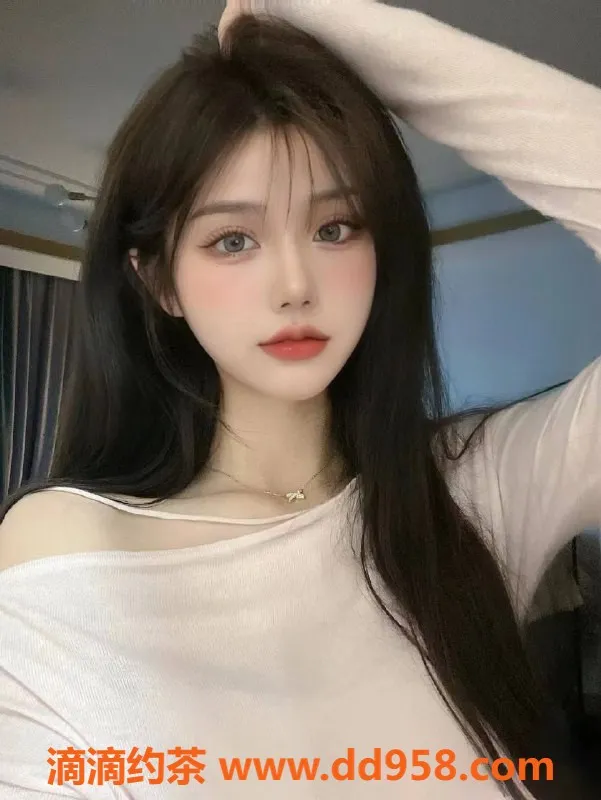 广州楼凤-天河区御姐小水，171身材C罩杯，价1400