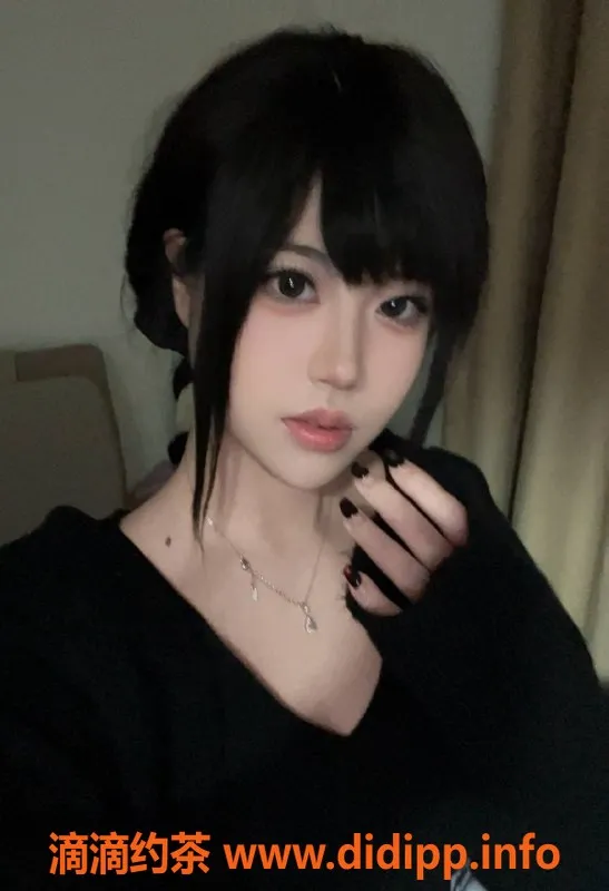 深圳楼凤-龙岗20岁嫩妹釉染，162D，109斤，1000元起