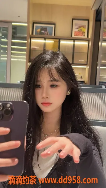 深圳楼凤-深圳南山陈可儿，甜妹制服，1200起约课