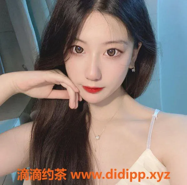 广州楼凤-天河李书欣，课费700起，私密服务体验