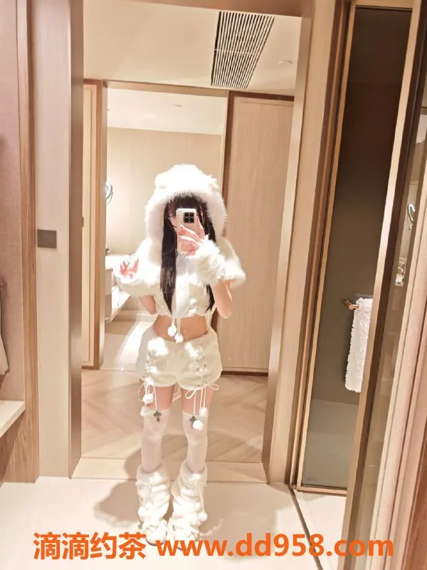 广州楼凤-越秀区嫩妹小新，1000起服务可选！