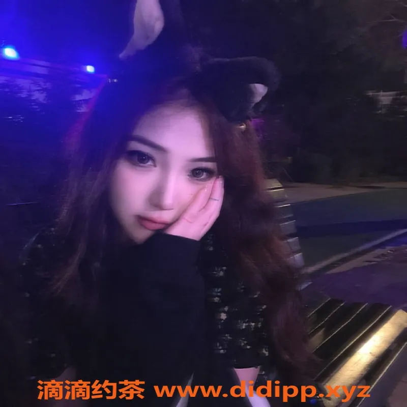 深圳楼凤-深圳坂田小E，微胖嫩妹，700起，尽享激情