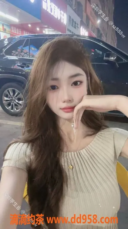 深圳楼凤-龙岗柒柒，1000p起的优质服务