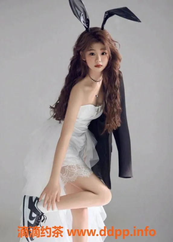 深圳楼凤资源信息,福田小雨，165cm，47kg，35B，1188起