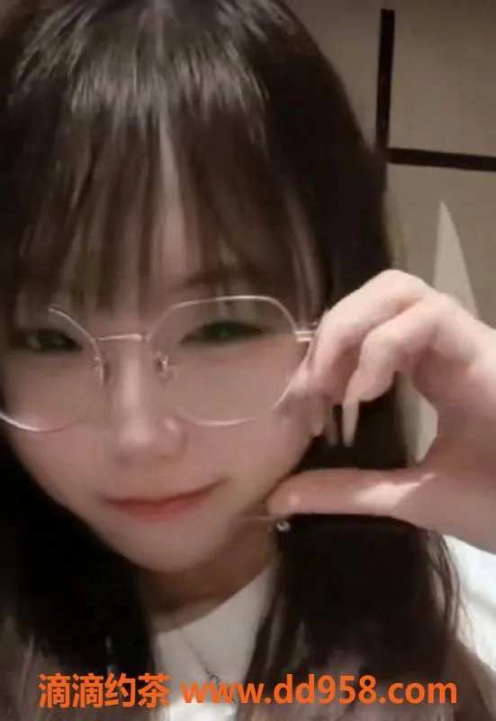 深圳楼凤资源信息,宝安曼波清新无敌，1000起价等你来体验