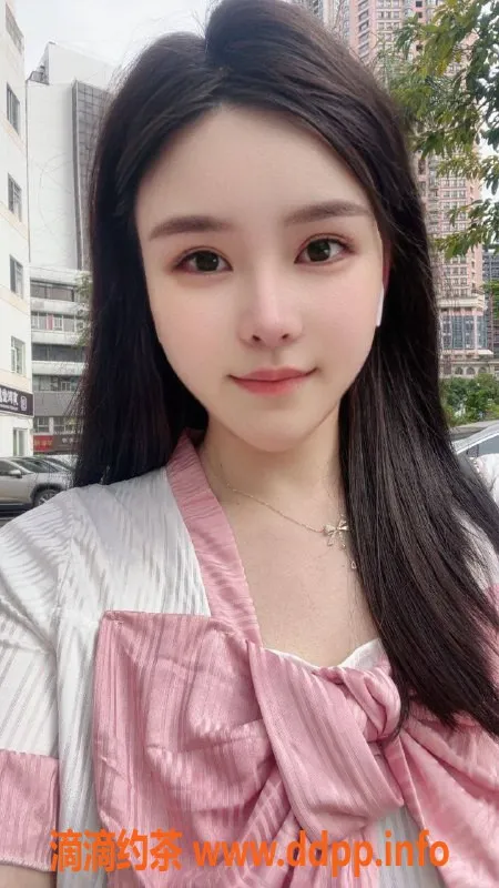 北京楼凤-重庆雪瑶26岁168cm E罩杯 1K茶费等你来体验