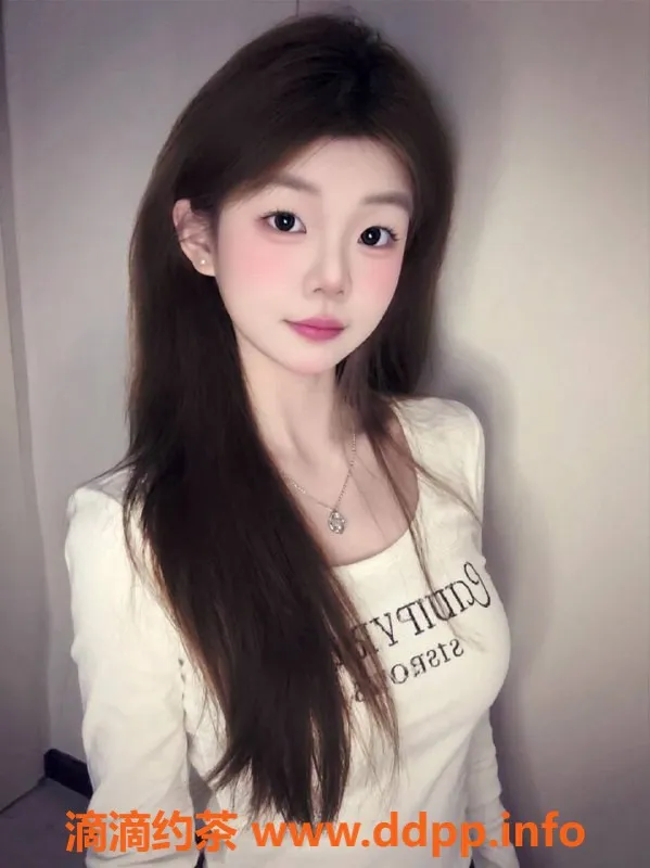 深圳楼凤-宝安小妮子，800元体验激情服务