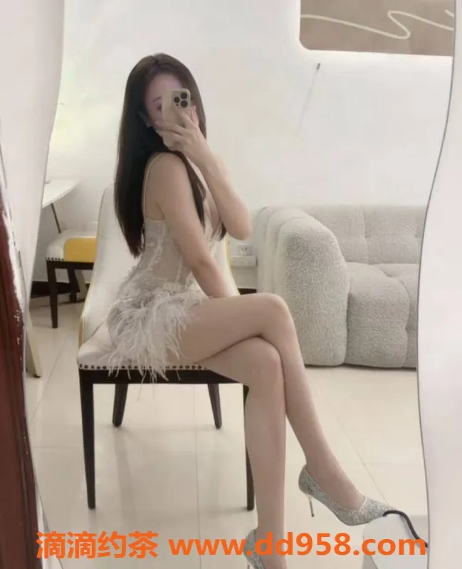 广州楼凤-广州天河艺名乔伊，1300元起服务