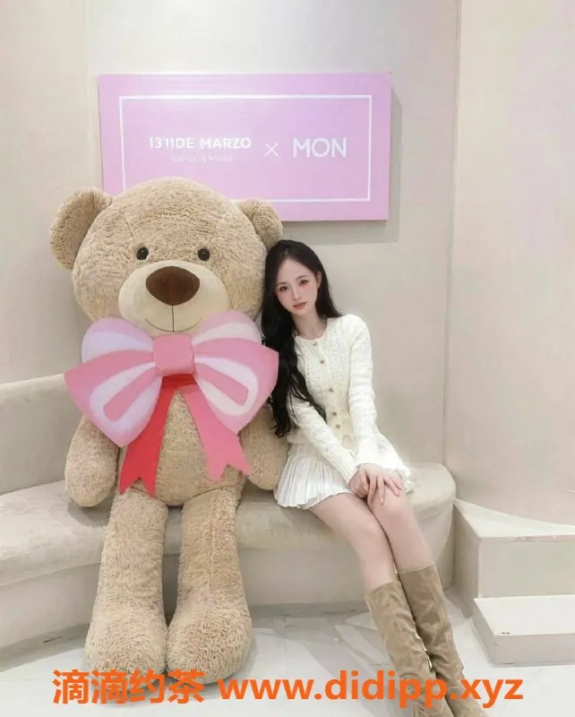 深圳楼凤-南山小花，700起，甜美服务等你体验！