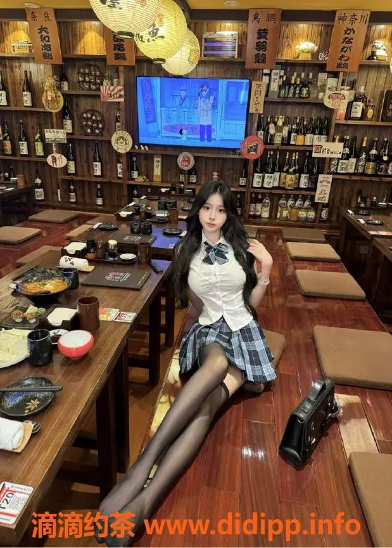 无锡楼凤-梁溪区高颜值甜妹龙虾，2200p陪浴服务