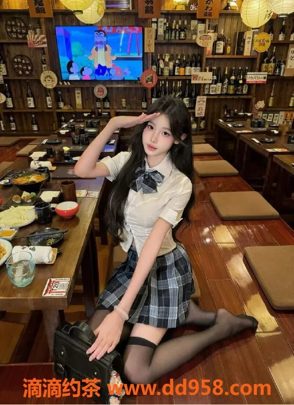 无锡楼凤-梁溪区高颜值甜妹龙虾，2200p陪浴服务