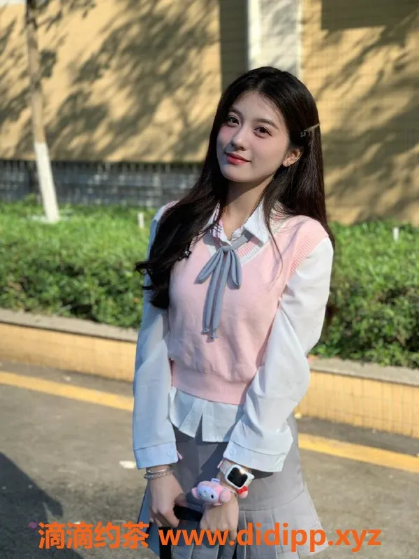 深圳楼凤资源信息,福田22岁豆豆，164cm，34C超萌女友体验