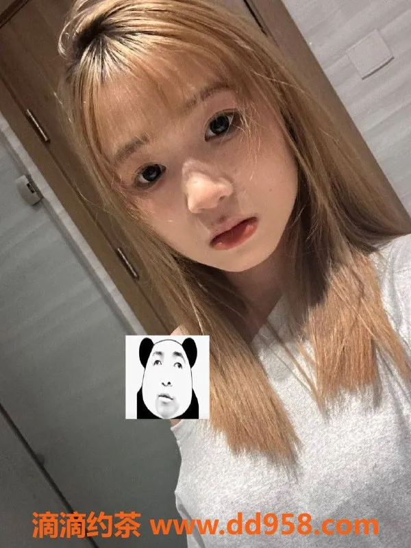 深圳楼凤-龙岗依依：165cm B罩杯，600P超值服务