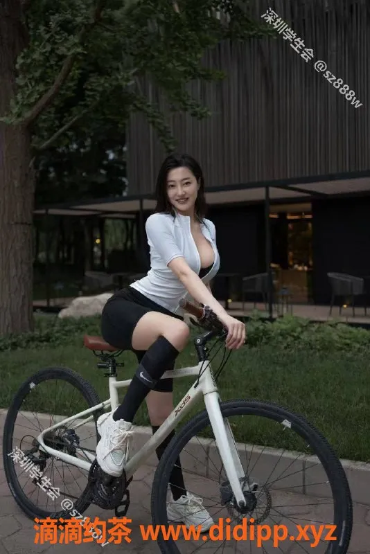 深圳抓龙筋-福田空姐喵喵，2000起爽约体验