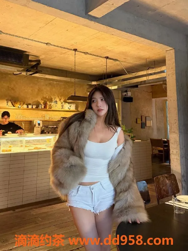 嘉兴楼凤-清纯玉女柒柒，170cm身高，600元起全套服务