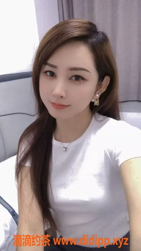 珠海楼凤-拱北淑怡，33岁，身高160，气质佳，服务热情