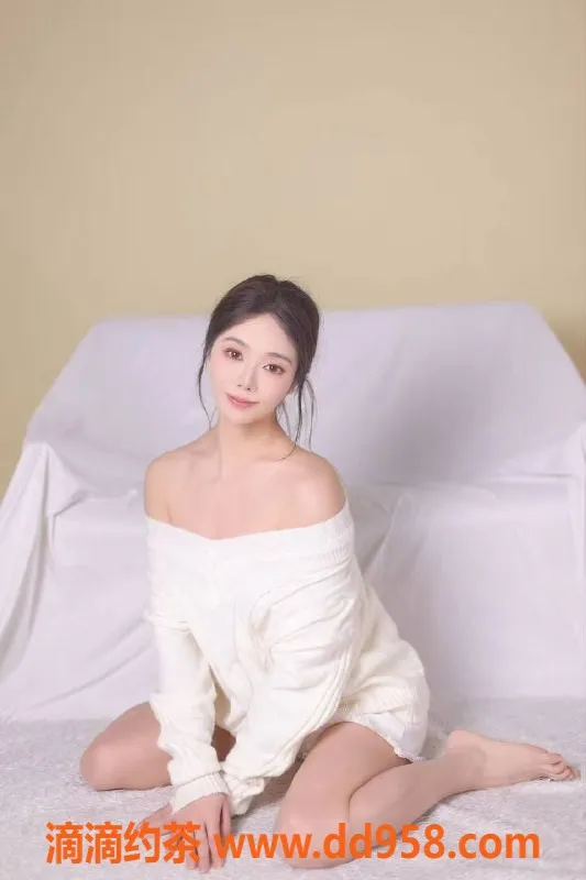 成都楼凤-流星花园依诺。舞蹈老师，颜值高，服务好！