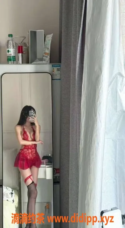 北京楼凤-百子湾可可，23岁，166cm，48kg，茶费1K