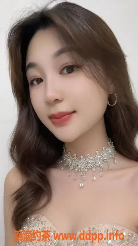 广州楼凤-越秀思思，600元私密服务体验