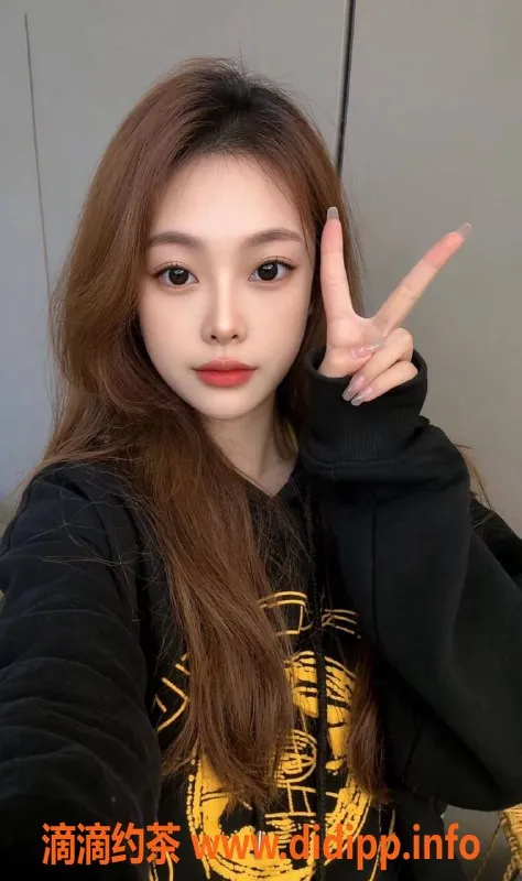 无锡楼凤-梁溪区李天天，04/163/45，1200/P高颜值伴浴