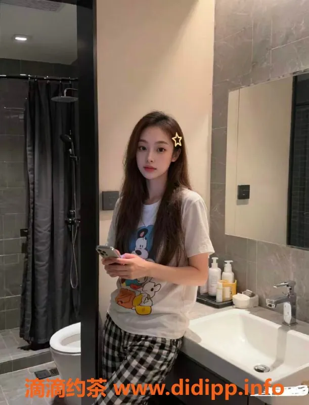 无锡楼凤资源信息,梁溪区李天天，04/163/45，1200/P高颜值伴浴