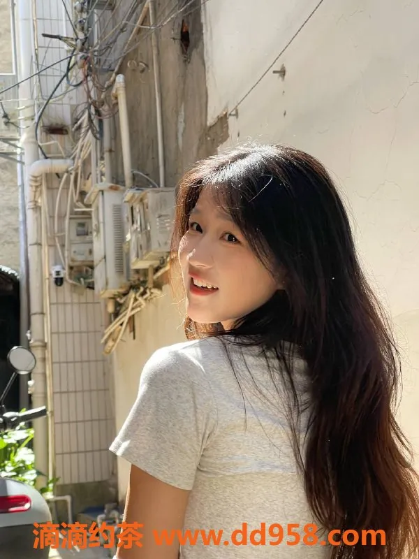 广州楼凤-越秀西瓜，700元体验超棒服务