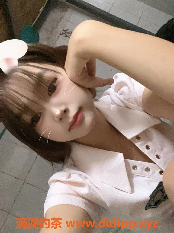 广州楼凤-广州海珠嫩妹伊一，400元舌吻六九服务