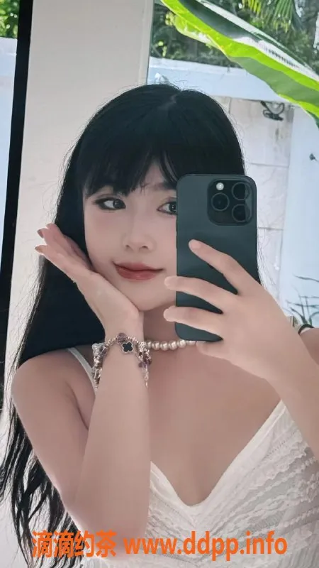 成都楼凤-20岁嫩妹婉熙，163身高，92斤，600元开启服务