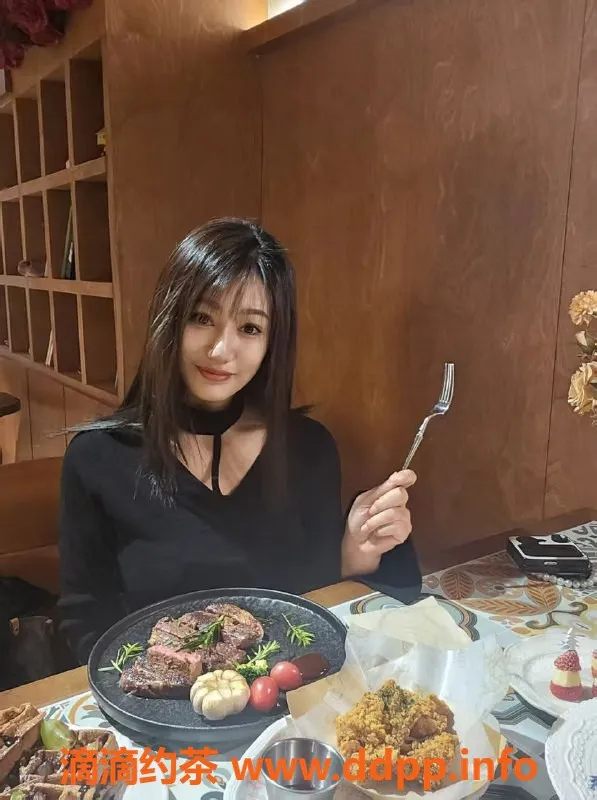 成都楼凤-武侯区静静小恋，双飞服务优惠，尽享热情体验