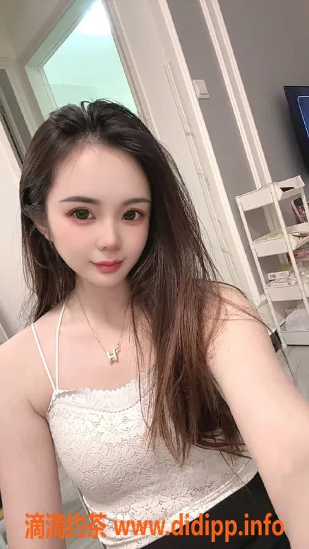 成都楼凤-武侯区金满兜：少妇车服务价格6/9