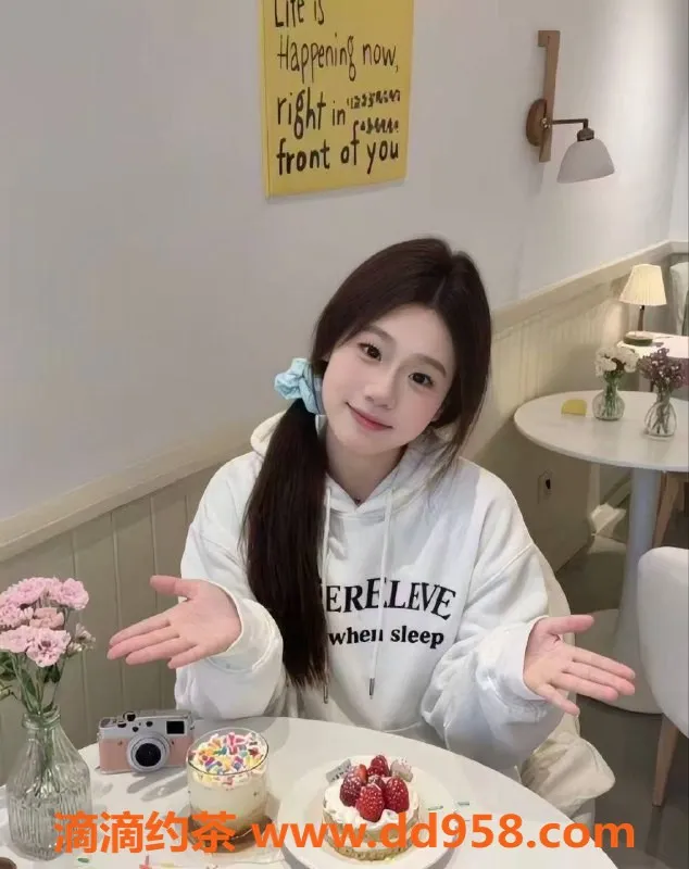 成都楼凤-成华区七月嫩妹，7P服务，课时费7/12