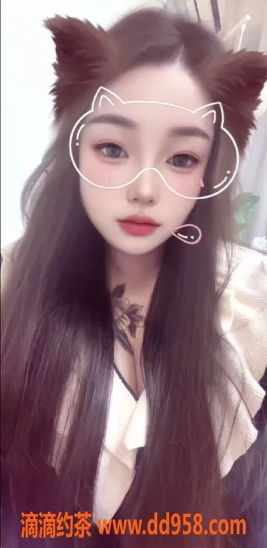 中山楼凤-石岐甜甜，21岁38D美胸，500元起服务