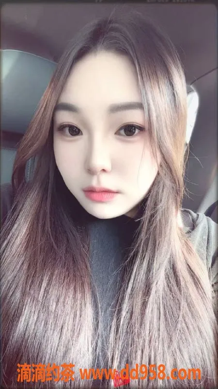 中山楼凤-石岐甜甜，21岁38D美胸，500元起服务