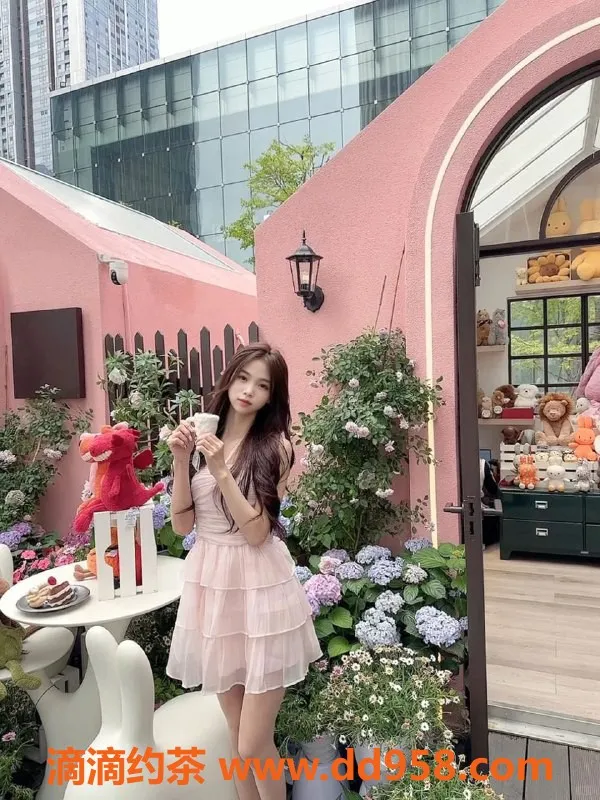 深圳楼凤-南山薇薇老师，800元起，制服三点粉萌妹