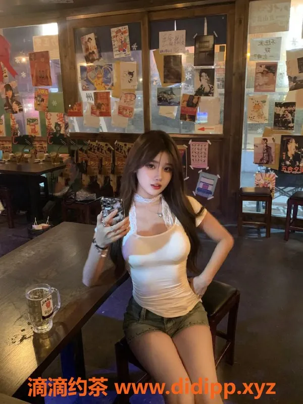 无锡楼凤-梁溪区张沐沐：高颜值制服丝袜女神