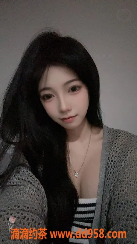 深圳楼凤-龙华可儿，163cm B杯，900元高端享受