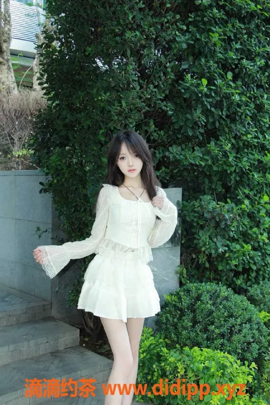 深圳楼凤-深圳罗湖嫩妹贝微微，900p起，服务多样