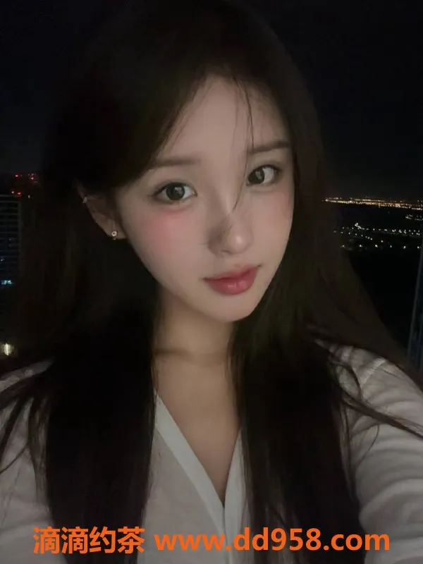 深圳楼凤-南山晓雪嫩妹，1500元起享受翩翩魅力