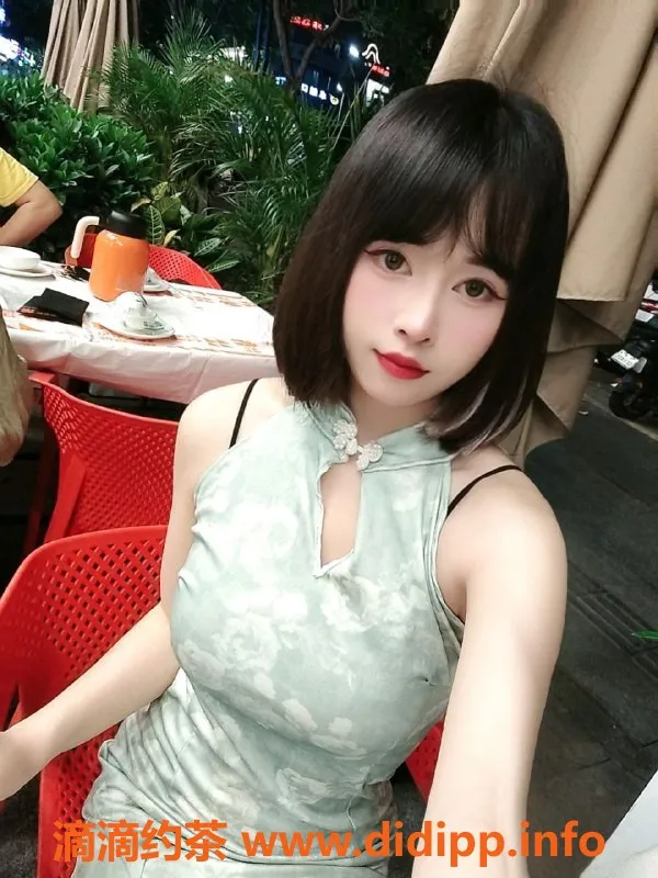 深圳楼凤-南山晚晚，800元享鸳鸯浴与激情服务