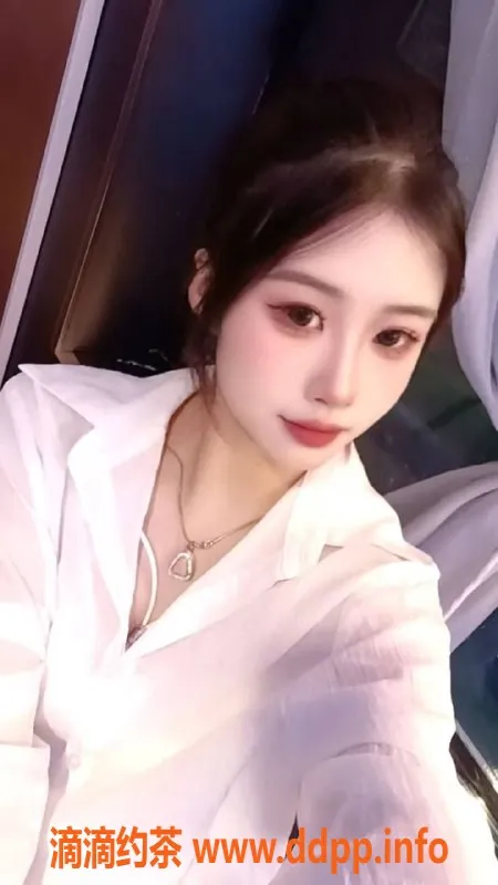 常州楼凤资源信息,常州鑫鑫，24岁163cm C罩杯，96斤清纯妹子