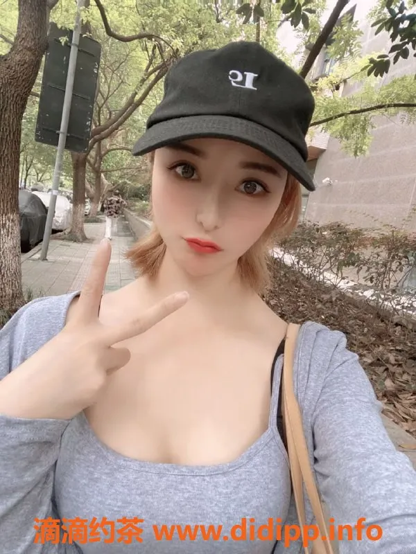 杭州楼凤-上城区小茉莉，160cm，90斤，25岁，服务多样