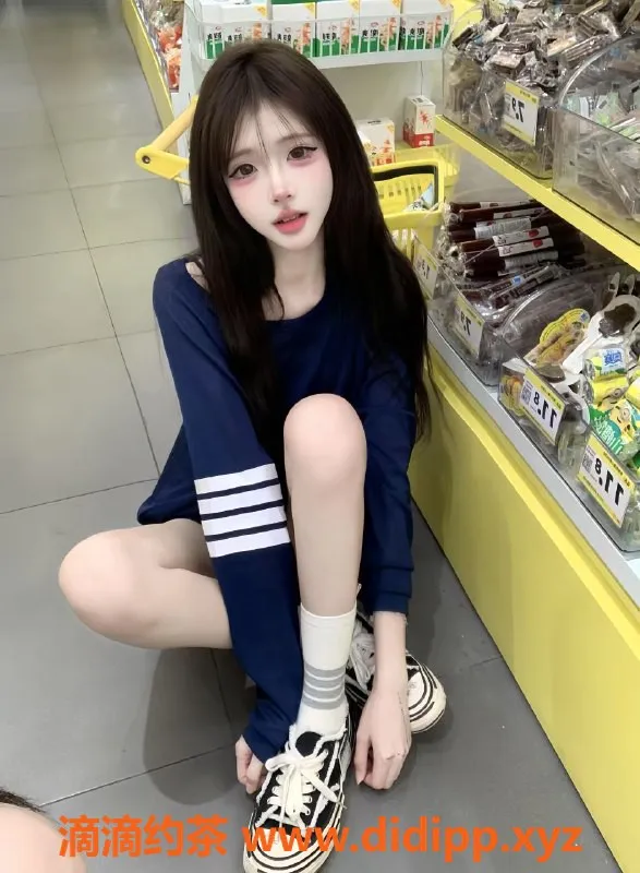 无锡楼凤资源信息,惠山天一公馆超嫩少女学妹，颜值身材一流