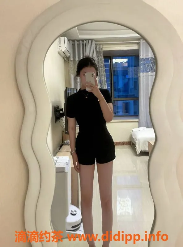 昆明楼凤-西山区夏天，1000元体验鸳鸯浴与胸推