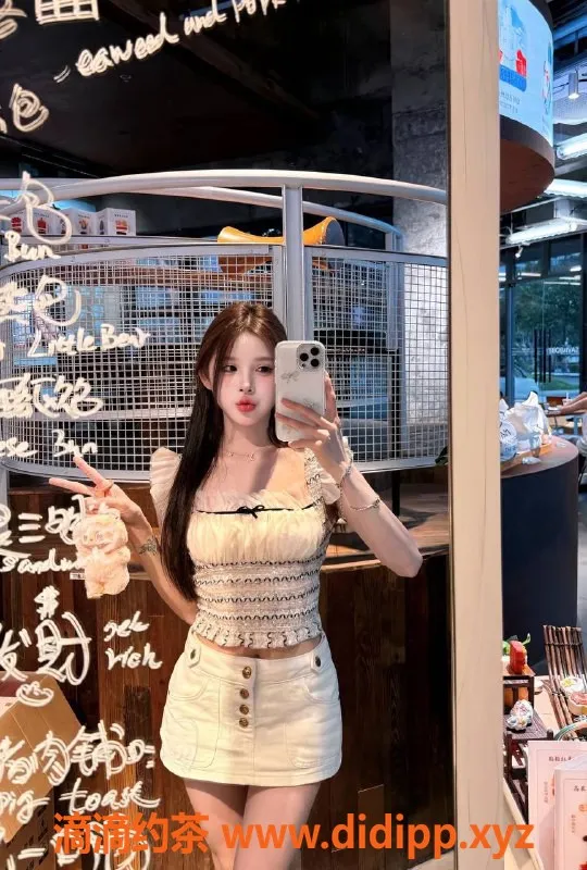 广州楼凤-天河嫩妹小妮子，超值8P服务等你来体验