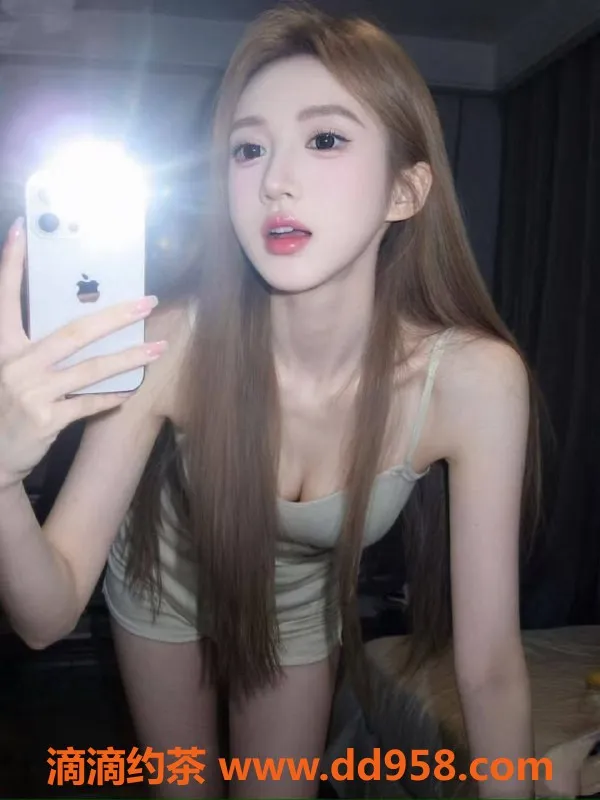 深圳楼凤-福田薇薇，162cm，44kg，1300起，超丰富服务！